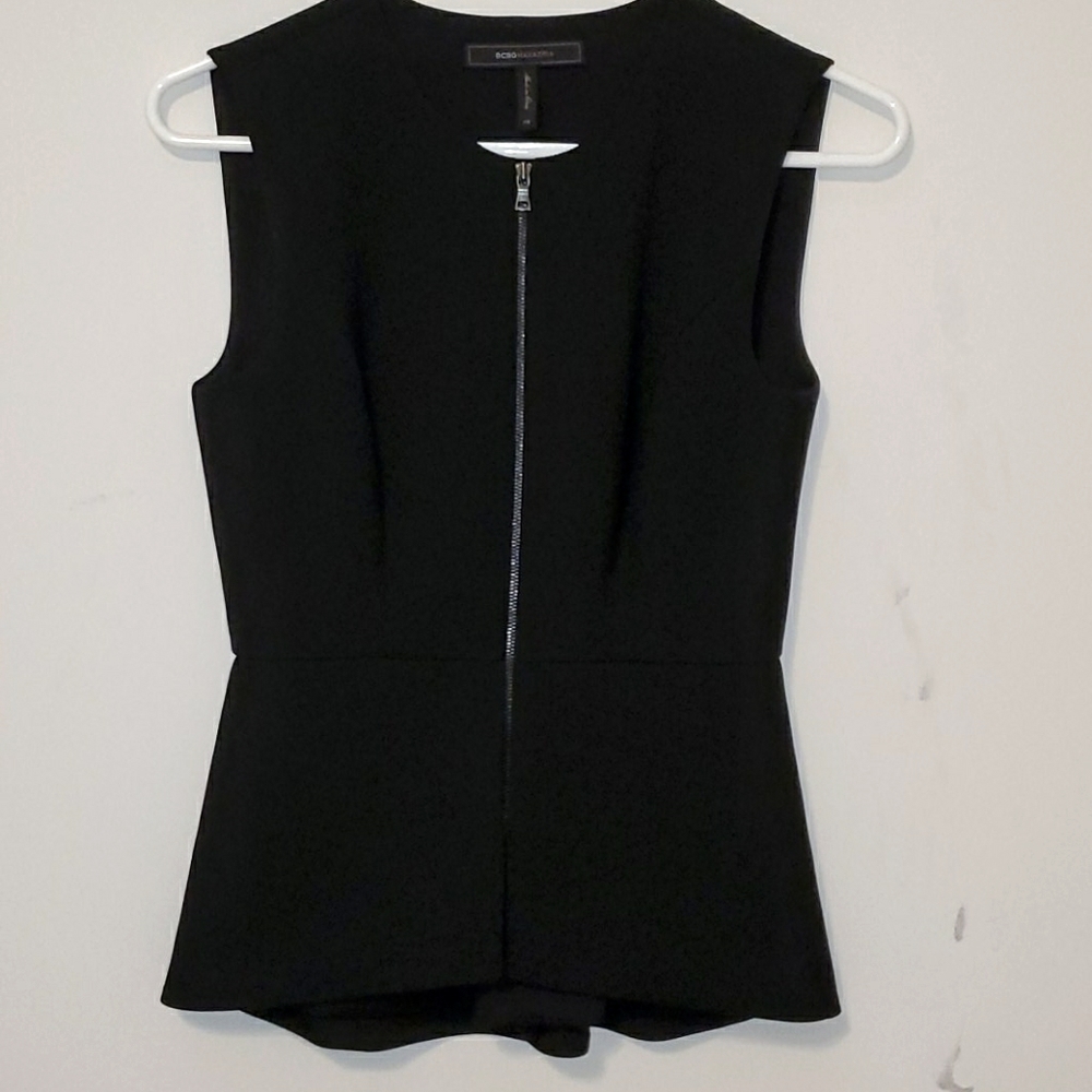 BCBGmaxazria Black zip top ABRIELLE, XS, NEW